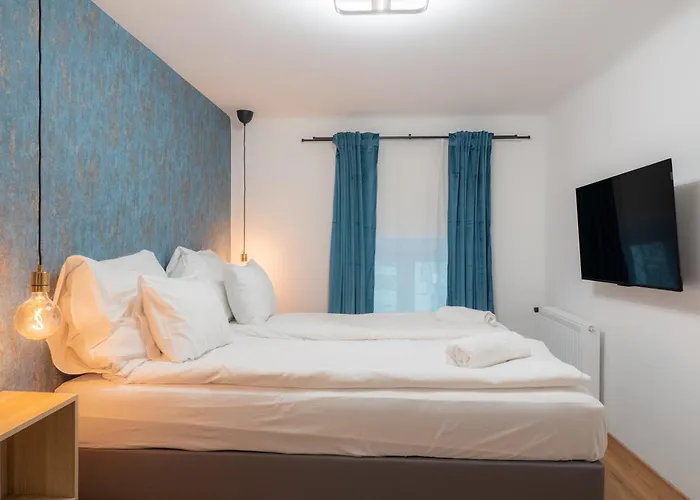 Grand 35 Residences In The Center Apartmán *